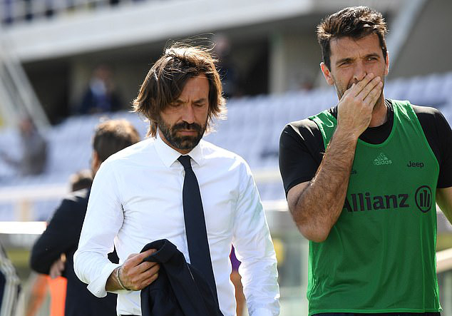 Thủ môn Buffon chia tay Juventus lần hai