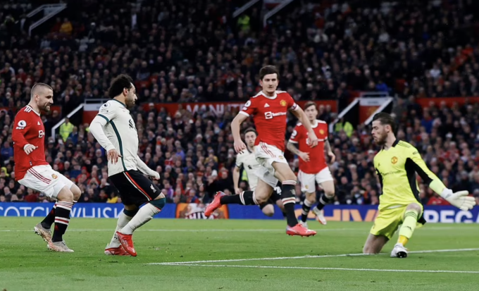 Vòng 9 Premier League: Manchester United 0-5 Liverpool 
